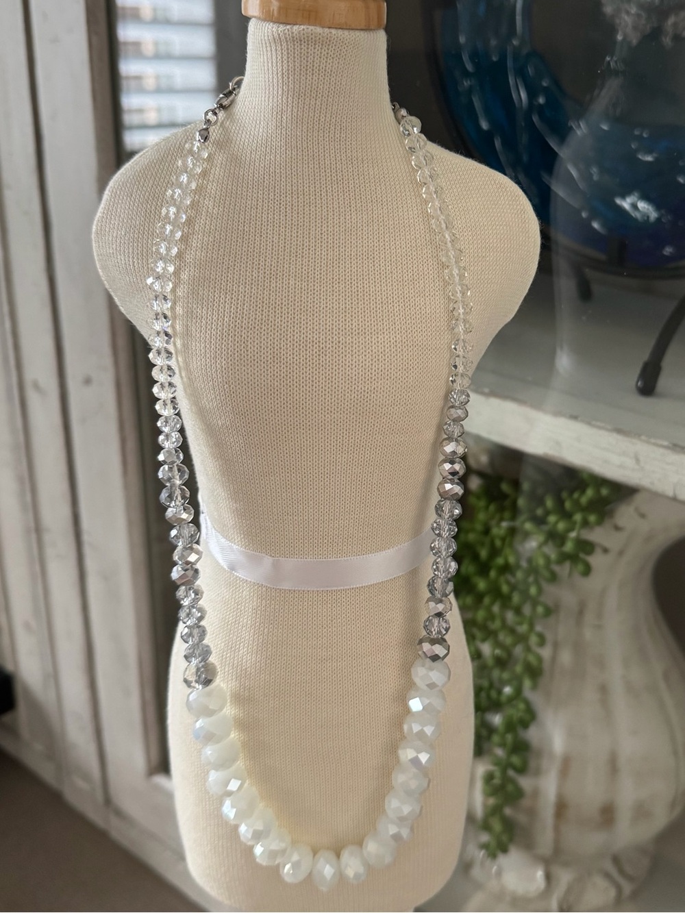 White House Black Market Crystal Beaded White & Silver Necklace